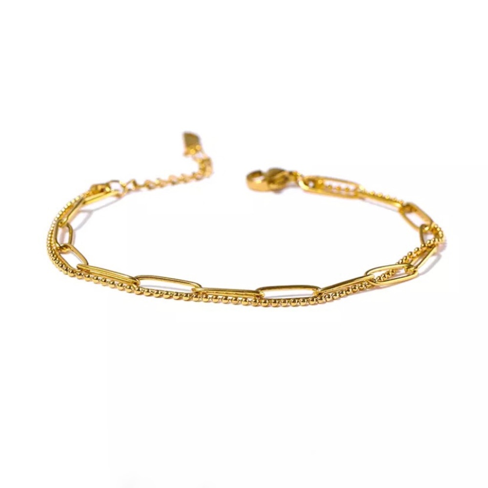 18K Gold layered paperclip bracelet